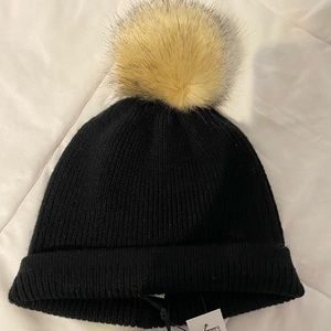 Aritzia Sunday Best Hat - BNWT